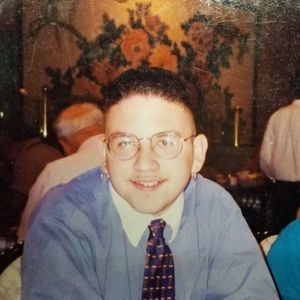 Meet your Posher, Marcos